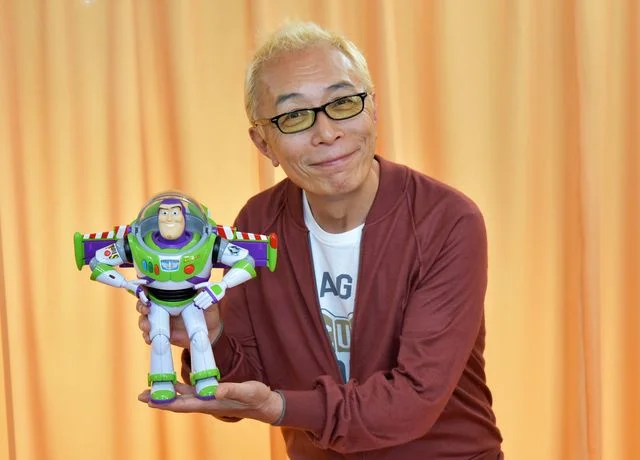 バズ・ライトイヤー声-所ジョージ